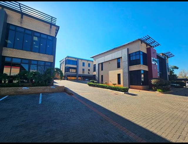 BUSINESS FOR SALE IN DIE HOEWES